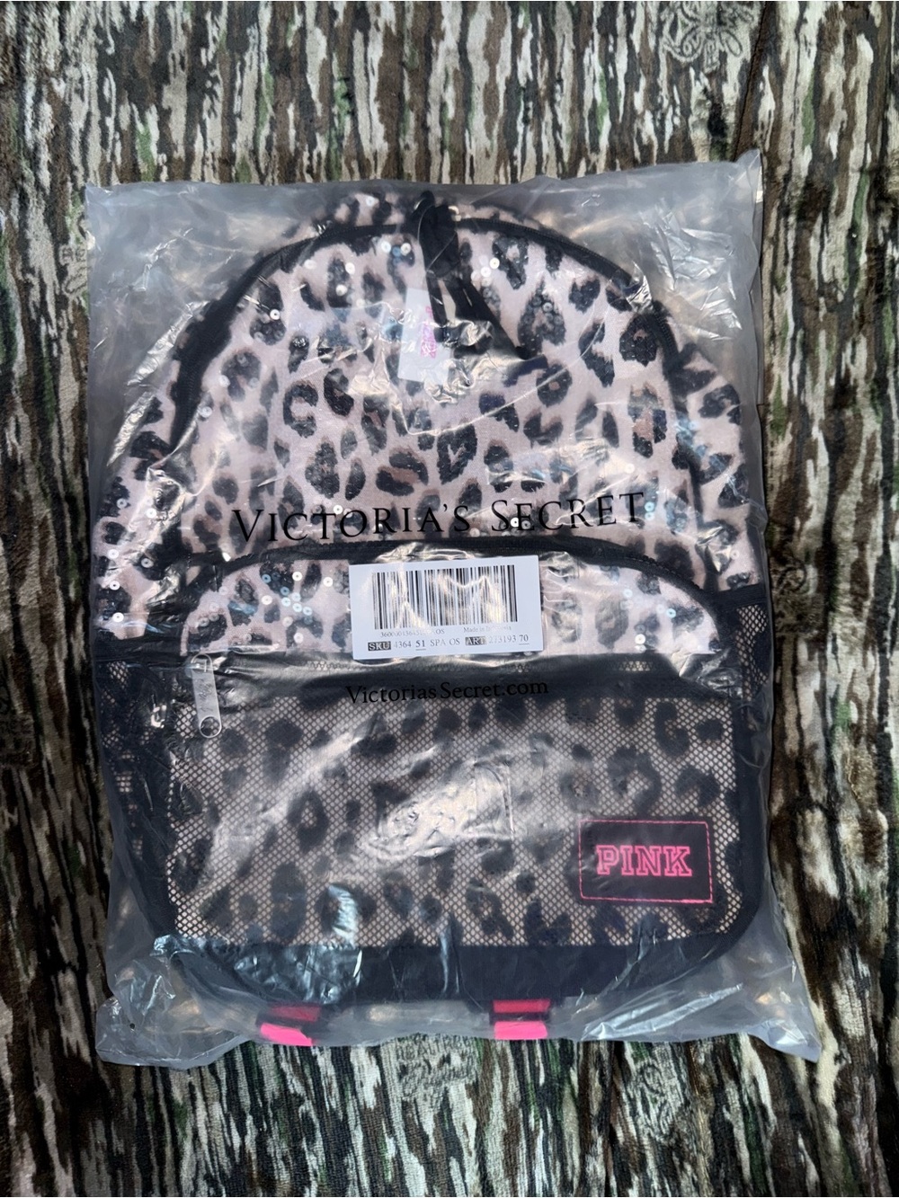 NEW Victoria’s Secret PINK Sequin BLING Leopard Backpack Pink Black